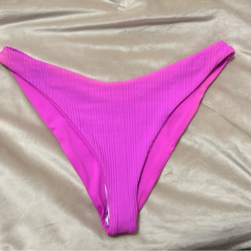 L Space Bitsy Cut Bikini Bottoms